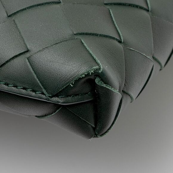 Bottega Veneta Intrecciato Nappa VN Crossbody - Picture 15 of 15